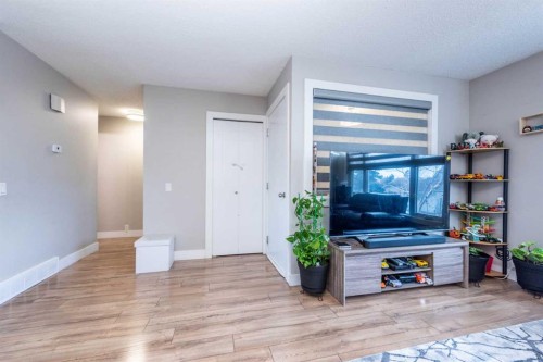 55 Falton Rise Ne, Calgary, AB - Indoor