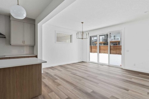 438 Lucas Way Nw, Calgary, AB - Indoor