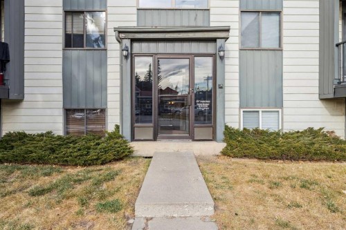 301-2734 17 Avenue Sw, Calgary, AB - Outdoor