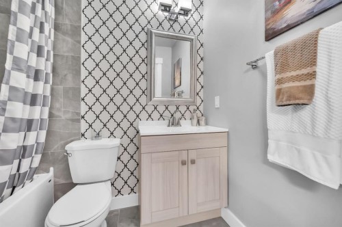 116-6440 4 Street Nw, Calgary, AB - Indoor Photo Showing Bathroom