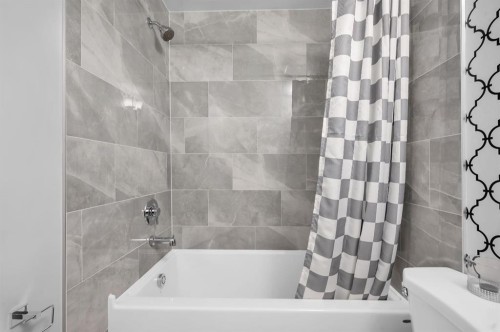 116-6440 4 Street Nw, Calgary, AB - Indoor Photo Showing Bathroom