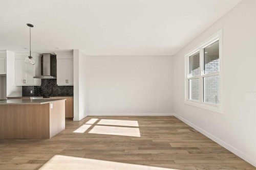 82 Royston Park Nw, Calgary, AB - Indoor