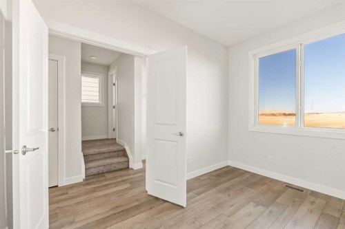 82 Royston Park Nw, Calgary, AB - Indoor Photo Showing Other Room