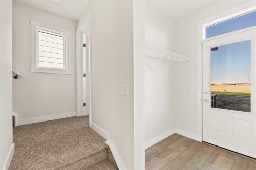 82 Royston Park Nw, Calgary, AB - Indoor Photo Showing Other Room