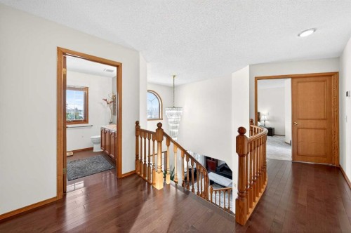 36 Edgevalley Place Nw, Calgary, AB - Indoor Photo Showing Other Room