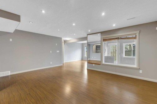 71 Kincora Park Nw, Calgary, AB - Indoor Photo Showing Other Room