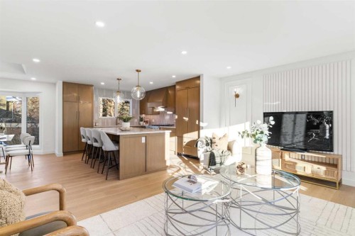 1012 70 Avenue Sw, Calgary, AB - Indoor Photo Showing Living Room