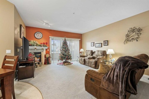 104-43 Westlake Circle, Strathmore, AB - Indoor Photo Showing Other Room