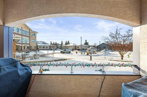 104-43 Westlake Circle, Strathmore, AB - Outdoor