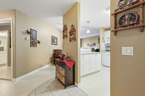 104-43 Westlake Circle, Strathmore, AB - Indoor Photo Showing Other Room