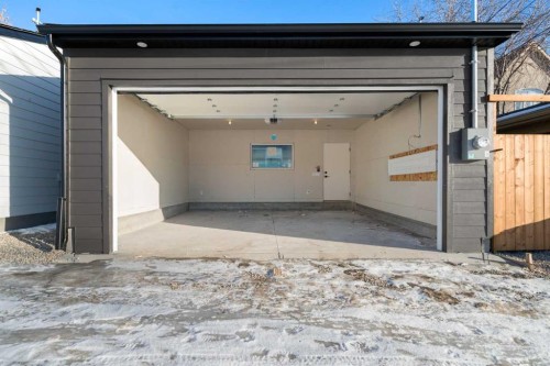 3919 19 Street Sw, Calgary, AB - Outdoor With Exterior