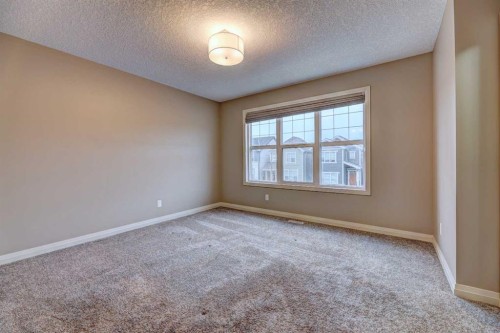 70 Masters Crescent Se, Calgary, AB - Indoor Photo Showing Other Room