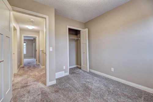 70 Masters Crescent Se, Calgary, AB - Indoor Photo Showing Other Room
