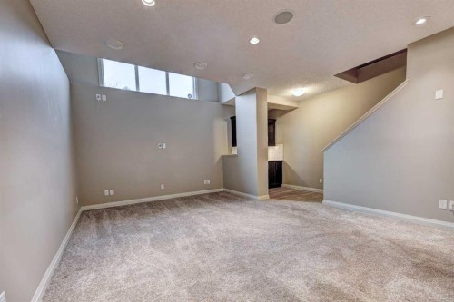 70 Masters Crescent Se, Calgary, AB - Indoor Photo Showing Other Room