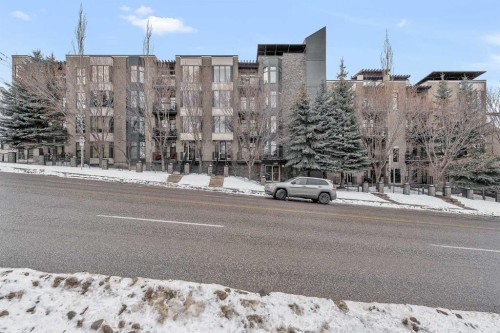 109-2307 14 Street Sw, Calgary, AB - Outdoor