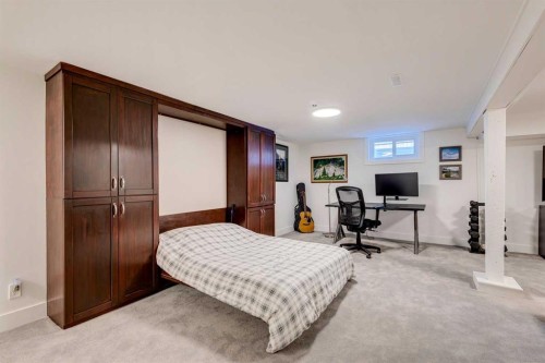 176 Somme Manor Sw, Calgary, AB - Indoor