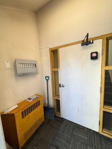 1-7-2515 First Avenue Nw, Calgary, AB - Outdoor