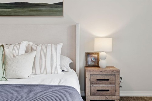 82 Ridge View Place, Cochrane, AB - Indoor Photo Showing Bedroom