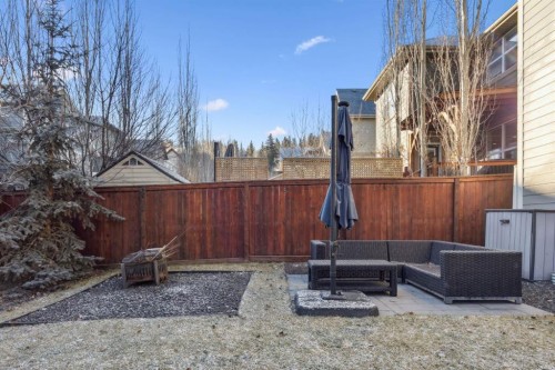 5 Riviera Place, Cochrane, AB - Indoor Photo Showing Bathroom
