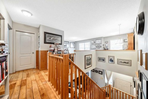 40 Mckinnon Street Nw, Langdon, AB - Indoor Photo Showing Other Room