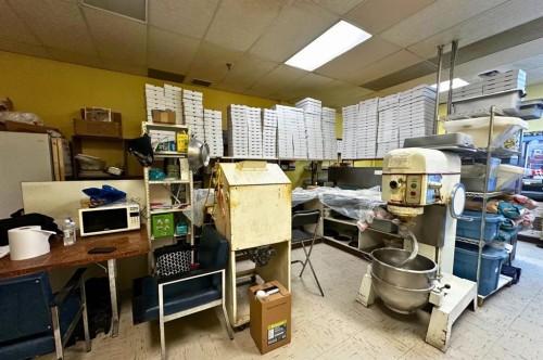 123 Anywhere Street Ne, Calgary, AB 