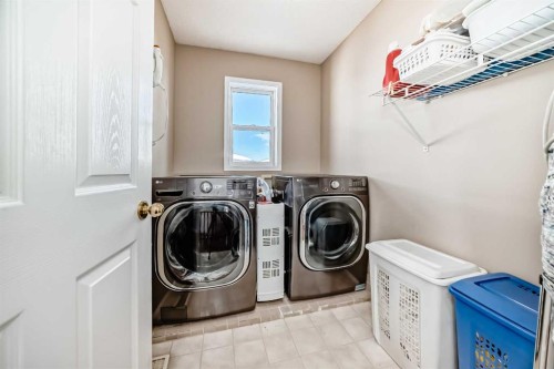 232 Coral Keys Place Ne, Calgary, AB - Indoor Photo Showing Laundry Room