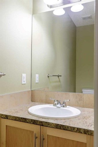 2501-155 Silverado Skies Link Sw, Calgary, AB - Indoor Photo Showing Bathroom