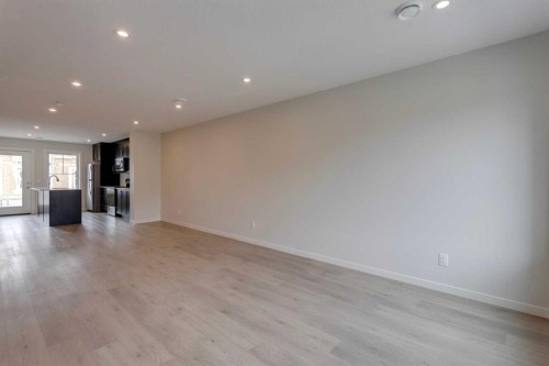 14653 1 Street Ne, Calgary, AB - Indoor Photo Showing Other Room