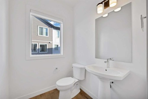 1403-280 Chelsea Road, Chestermere, AB - Indoor Photo Showing Bathroom
