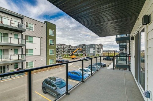 3204-33 Carringham Gate Nw, Calgary, AB - Outdoor With Balcony With Exterior