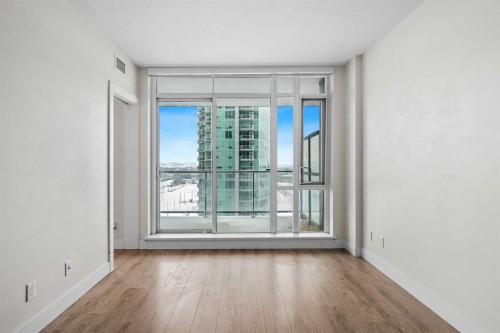 1403-1122 3 Street Se, Calgary, AB - Indoor Photo Showing Other Room