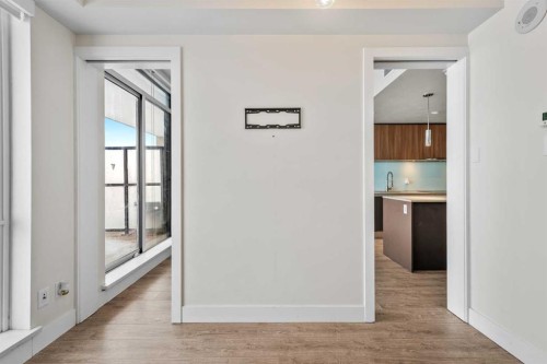 1403-1122 3 Street Se, Calgary, AB - Indoor Photo Showing Other Room