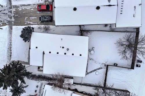 503 Woodbine Boulevard Sw, Calgary, AB - Outdoor