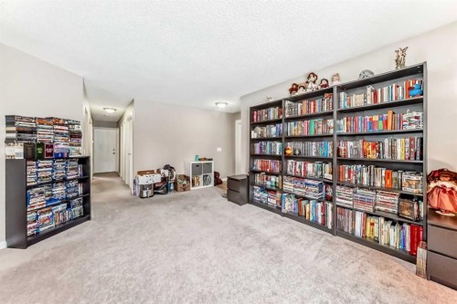 503 Woodbine Boulevard Sw, Calgary, AB - Indoor