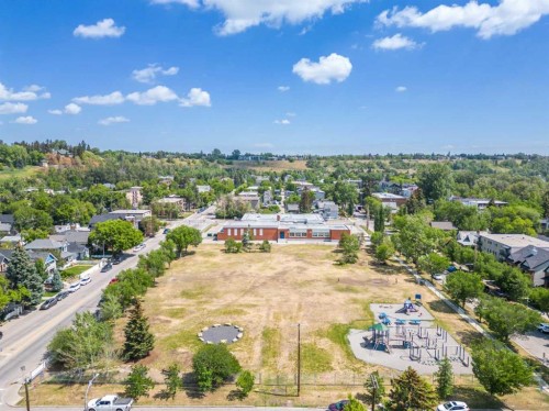 302-927 2 Avenue Nw, Calgary, AB - Outdoor With View