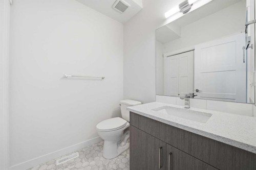 1923 Mccaskill Drive, Crossfield, AB - Indoor Photo Showing Bathroom