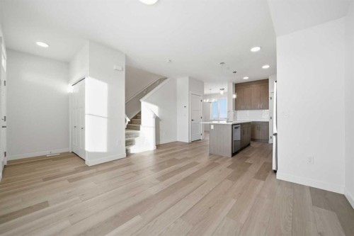 1923 Mccaskill Drive, Crossfield, AB - Indoor Photo Showing Kitchen