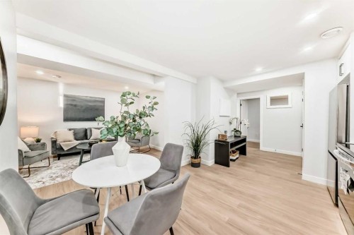 902 35 Street Se, Calgary, AB - Indoor