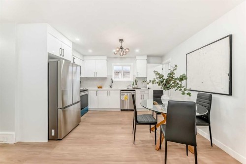 902 35 Street Se, Calgary, AB - Indoor