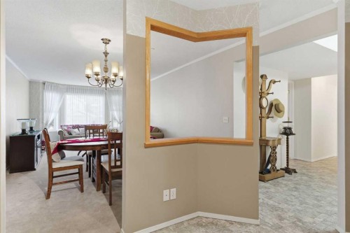 1209-1209 Sienna Park Green Sw, Calgary, AB - Indoor Photo Showing Other Room