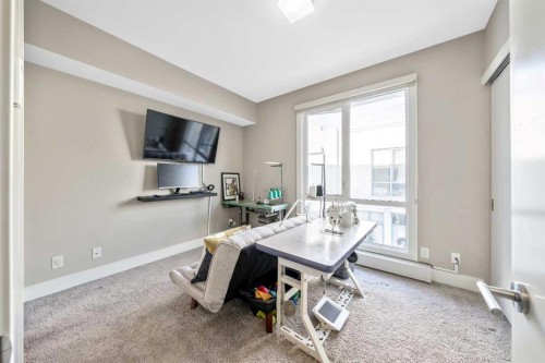 308-1611 28 Avenue Sw, Calgary, AB - Indoor