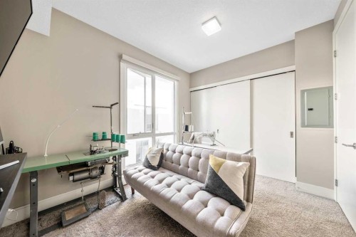 308-1611 28 Avenue Sw, Calgary, AB - Indoor