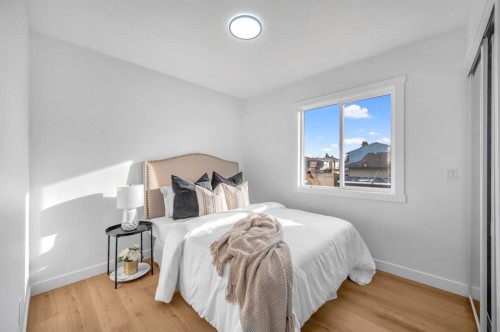 5747 24 Avenue Ne, Calgary, AB - Indoor Photo Showing Bedroom