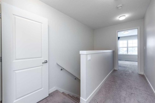 40 Sherwood Row Nw, Calgary, AB - Indoor Photo Showing Other Room