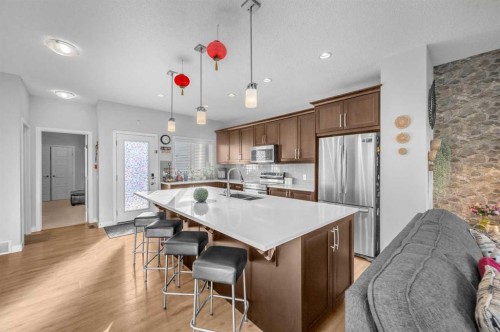 17 Cornerstone Manor Ne, Calgary, AB - Indoor Photo Showing Kitchen With Upgraded Kitchen