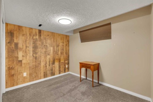 41 Skyview Point Green Ne, Calgary, AB - Indoor Photo Showing Other Room