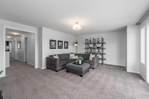 63 Auburn Glen Heights Se, Calgary, AB - Indoor Photo Showing Other Room