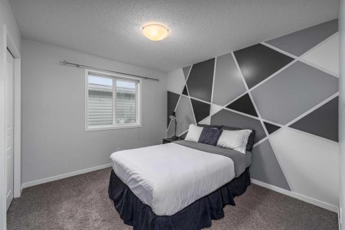 63 Auburn Glen Heights Se, Calgary, AB - Indoor Photo Showing Bedroom