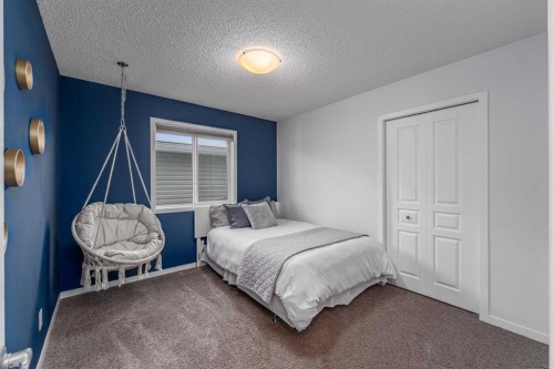 63 Auburn Glen Heights Se, Calgary, AB - Indoor Photo Showing Bedroom