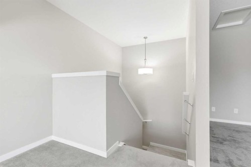 5 Copperstone Villas Se, Calgary, AB - Indoor Photo Showing Other Room